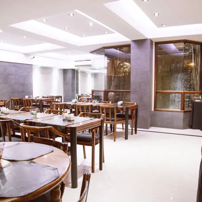Hotel Tritone
